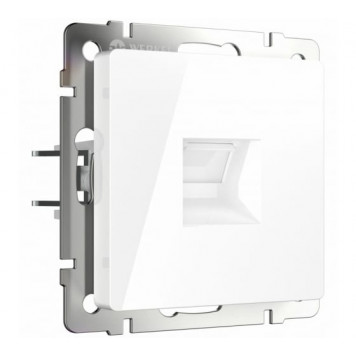 W1181001 / Розетка Ethernet RJ-45 (белая)